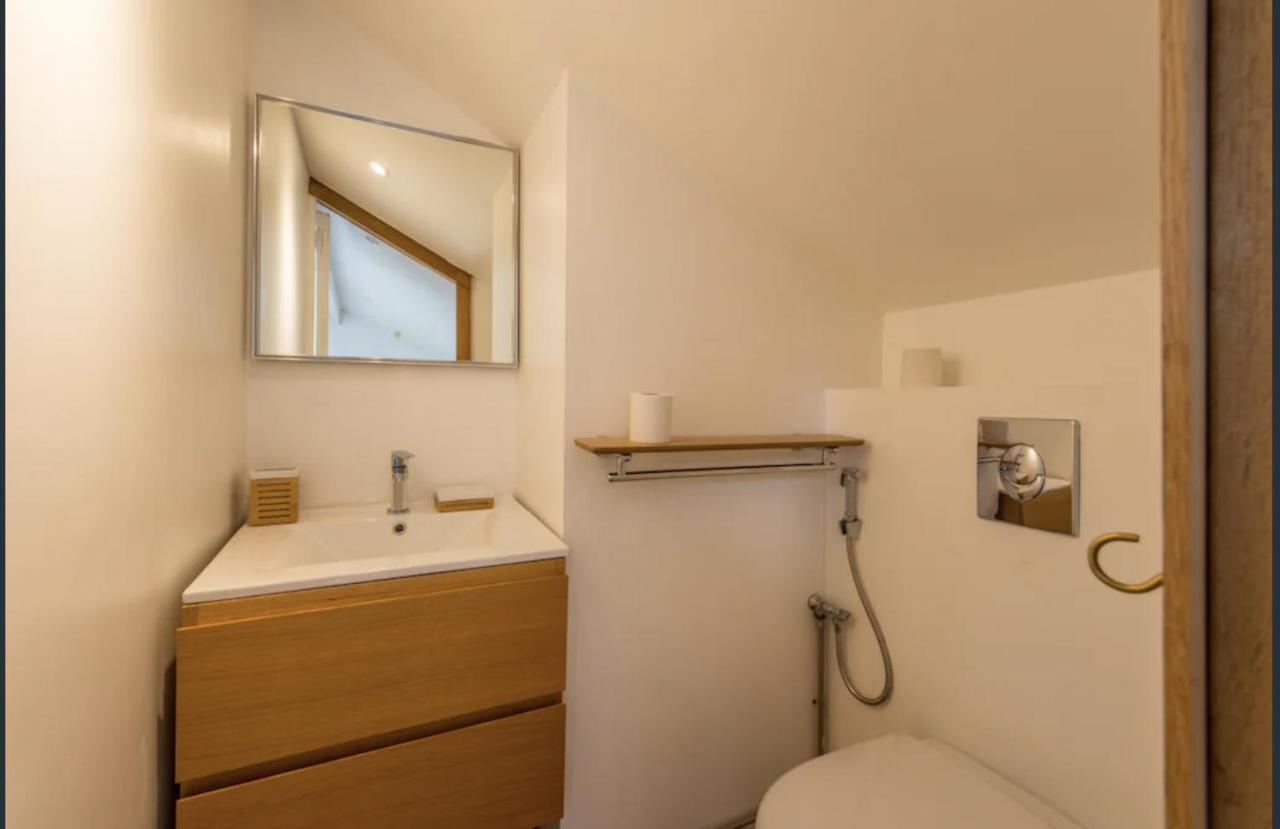 Paris Petit Appartement Lumineux Et Atypique Εξωτερικό φωτογραφία