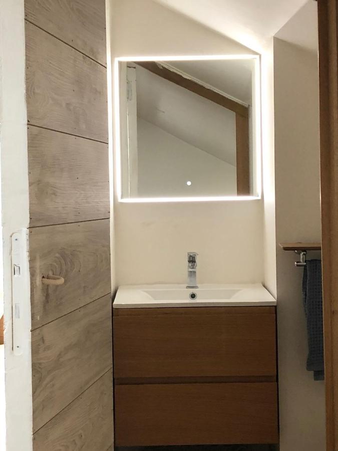 Paris Petit Appartement Lumineux Et Atypique Εξωτερικό φωτογραφία