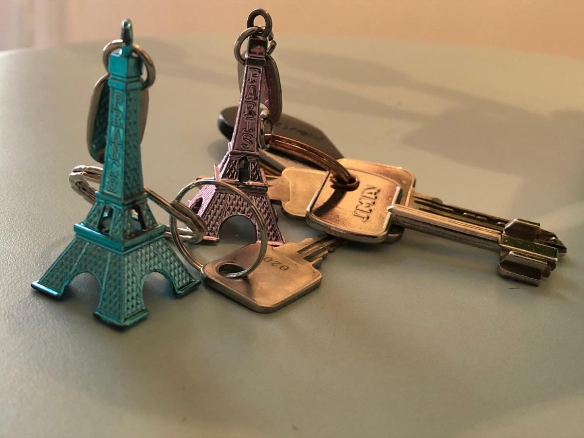 Paris Petit Appartement Lumineux Et Atypique Εξωτερικό φωτογραφία